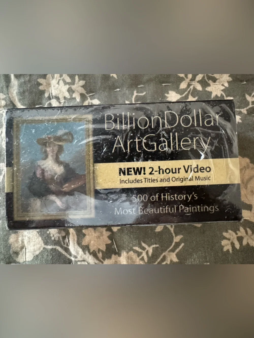 BillionDollar ArtGallery 2-Hour Video Box Set - Black & Gold